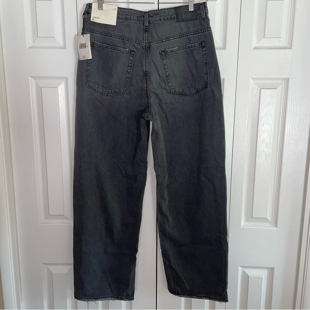 BDG tapered baggy high rise Jean size 32/L31/1/2 - Picture 4 of 12